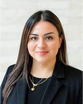 Headshot of Valeria Prudencio